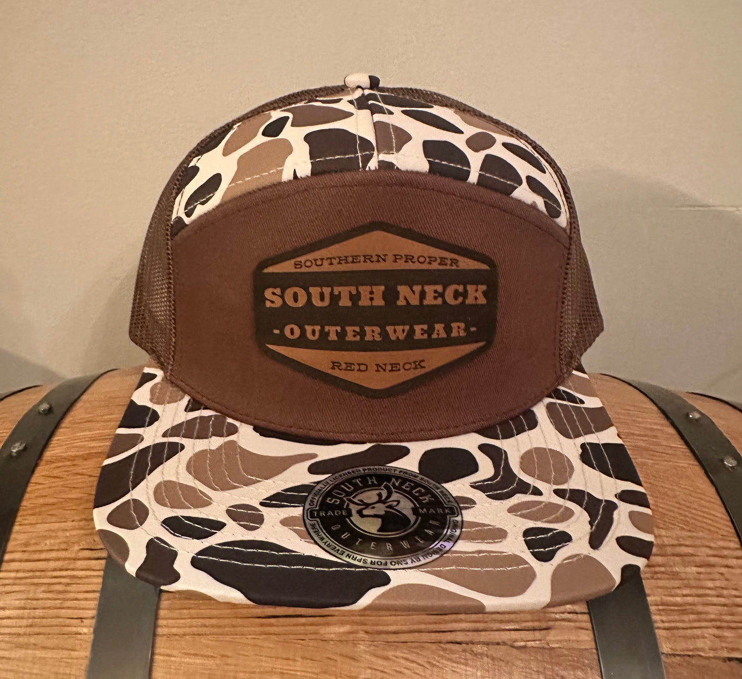 South neck camo hat