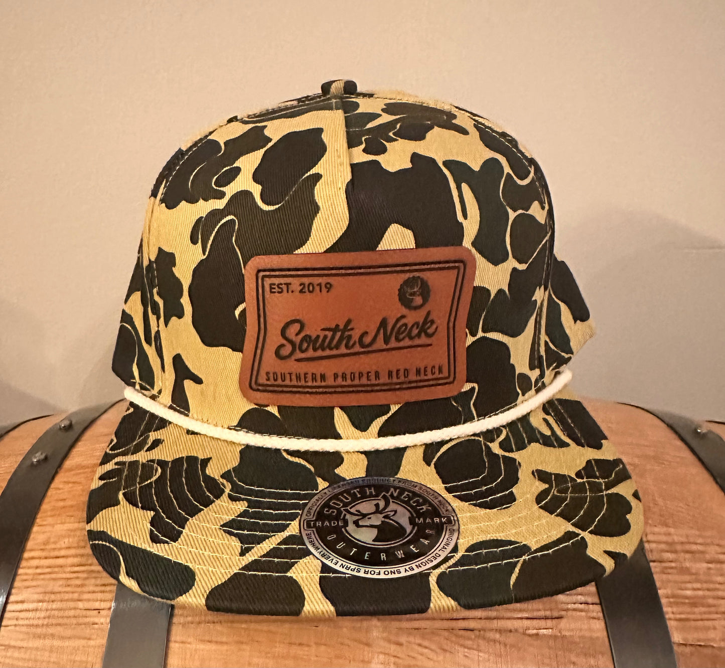 South neck camo hat